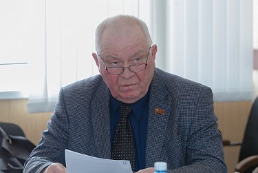Депутаты оценят работу Анатолия Чадова